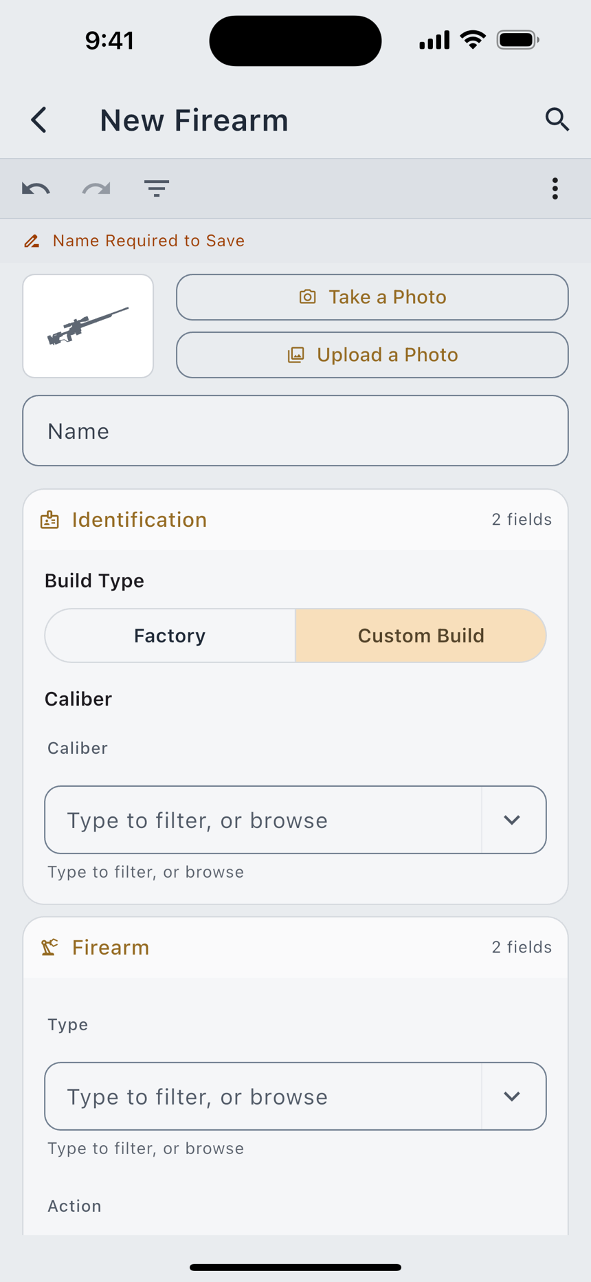 Custom Build: the component pickers replace the catalog maker and model.